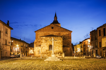 Canvas Print - Plaza del Grano and Santa Maria del Camino church, Leon (Castill