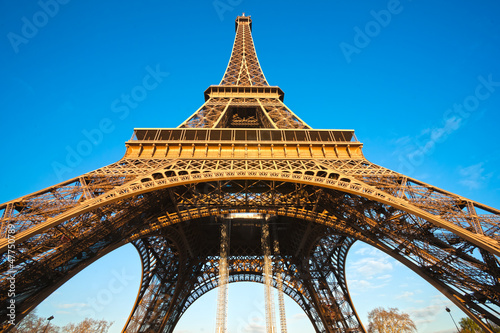 Fototapeta na wymiar Eiffel tower, Paris.