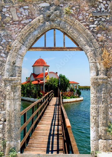 Fototapeta do kuchni Greek traditional small chapel