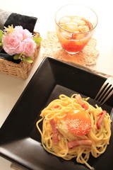 Wall Mural - italian cuisine, carbonara spaghetti with iced tea