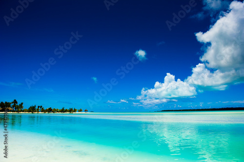 Fotografie, Obraz Peaceful calm setting of a tropical lagoon