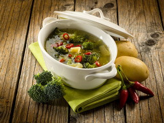 Canvas Print - soup with broccoli and potatoes, vegatarian food