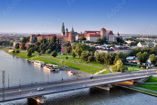 Fototapeta na wymiar Wawel Castle, Vistula river and bridge in Krakow, Poland