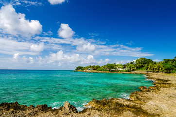 Wall Mural - Idyllic Turquoise Bay