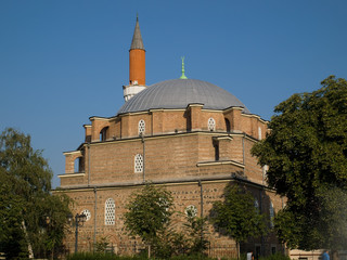 Wall Mural - Banya Bashi Mosque in Sofia (Bulgaria)