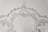 Fototapeta Na sufit - Luxury white wall design with mouldings
