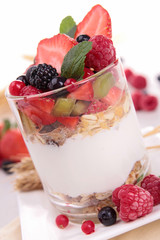 Poster - yoghurt, cereals and fruits