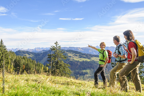 Fotografie, Obraz Ausblick in die Allgäuer Alpen beim Wandern
