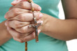 paying the rosary