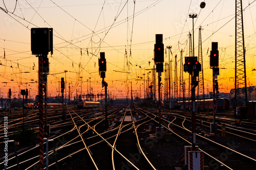 Naklejka na szybę Railway Tracks at Sunset