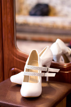 shoes bride