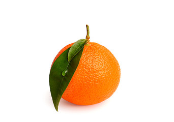 Poster - Juicy mandarin with green leaves