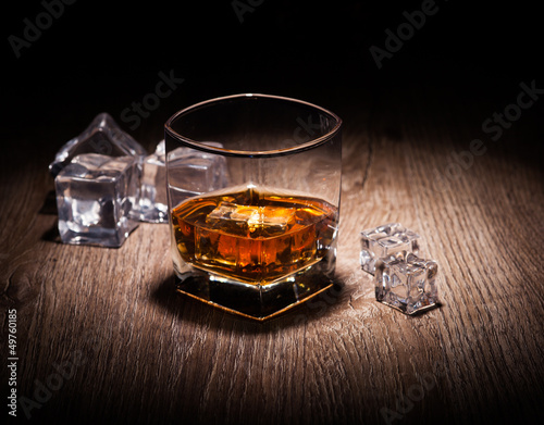 Fototapeta do kuchni whiskey in glass