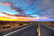 Roadview im Sonnenuntergang - USA