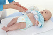 © JPC-PROD - Soins quotidiens de bébé