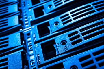 data storage hardware inside internet cloud center