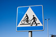Znak drogowu - Przejście dla pieszych i rowerzystów