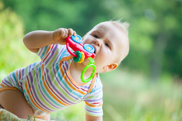 Canvas Print - baby beim spielen