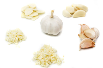 Wall Mural - Prepare garlic for cooking