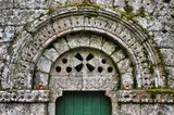 Fototapeta Na drzwi - Tímpano do portal do Mosteiro de Pitões das Júnias