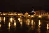 Fototapeta Miasto - night view of Tiber river