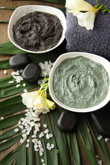 Composition with cosmetic clay for spa treatments,