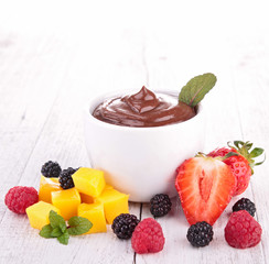 Canvas Print - chocolate sauce and fruits