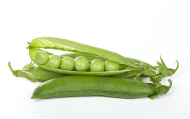 Poster - Green peas in stryuchka isolated on the white