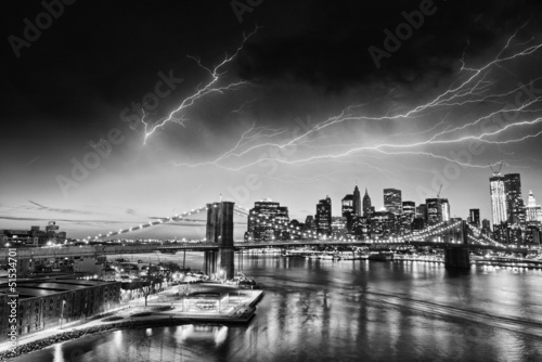 miasto-nowy-jork-manhattan-linia-horyzontu-przy-zima-zmierzchem