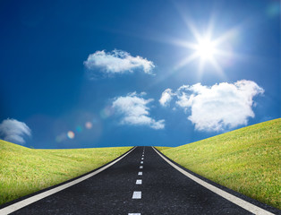 Poster - Road leading out to the horizon