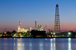 © photothailand - Refinery plant