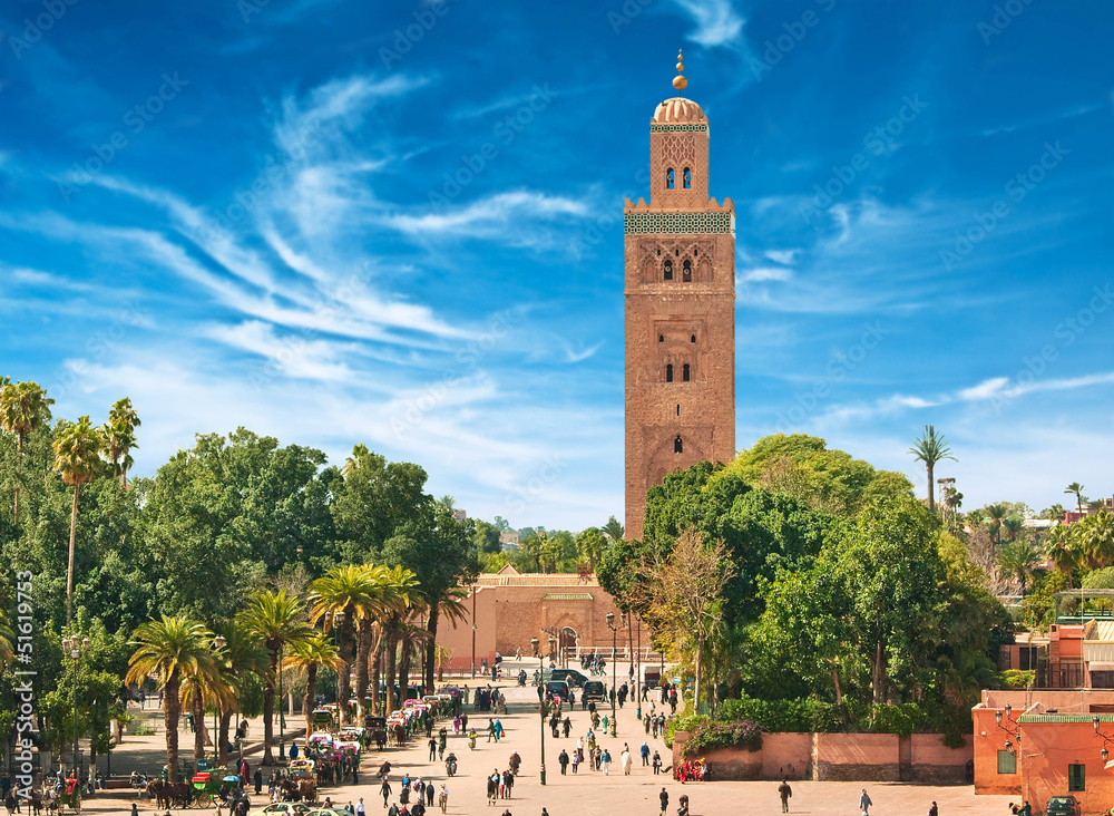 Main square of Marrakesh in old Medina. Morocco. - obrazy, fototapety, plakaty 
