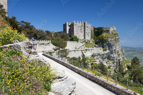 Fotografie, Obraz Medieval Castle of Venus in Erice, Sicily, Italy