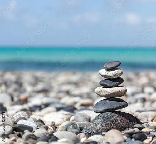 Naklejka - mata magnetyczna na lodówkę Zen balanced stones stack