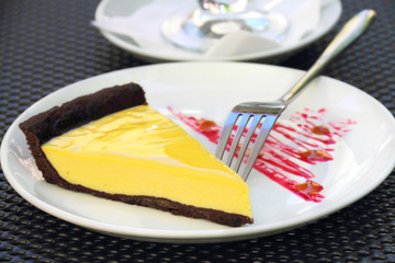 Poster - Chocolate tart with milk and lemon cream