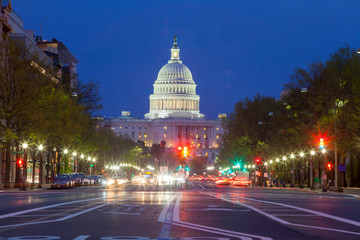 Fototapete - The United States Capitol building in Washington DC