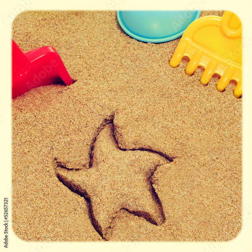 Naklejka - mata magnetyczna na lodówkę playing in the sand