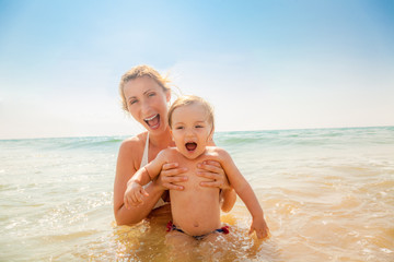 Sticker - bathing family