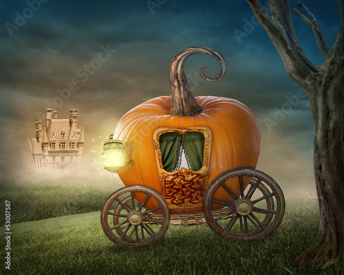 Fototapeta na wymiar Pumpkin carriage