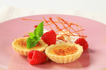 Sticker - Creme brulee tartlets