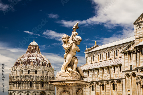 Nowoczesny obraz na płótnie Beautiful ancient monuments in Pisa at summer