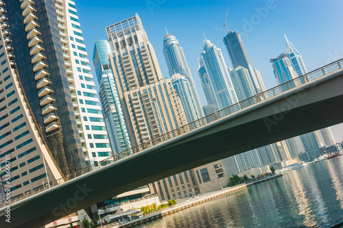 Nowoczesny obraz na płótnie High rise buildings and streets in Dubai, UAE