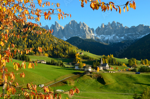 Carta da parati  St. Magdalena in the Dolomites