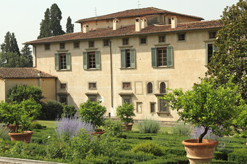 Wall Mural - Villa di Castello, one of the Medici Villas near Florence,UNESCO