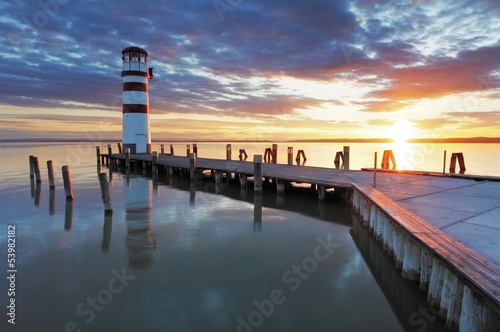 Naklejka dekoracyjna Lighthouse - Lake in Austria