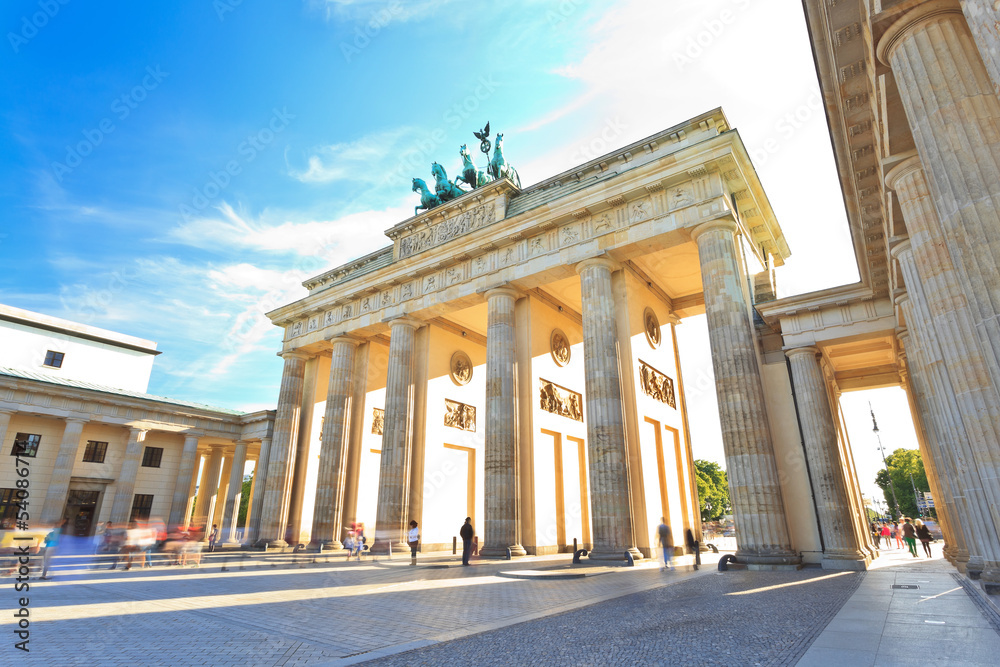 Obraz na płótnie Brandenburg gate of Berlin, Germany w salonie