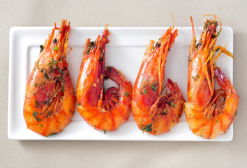 Canvas Print - spanish shrimps with garlic and parsley