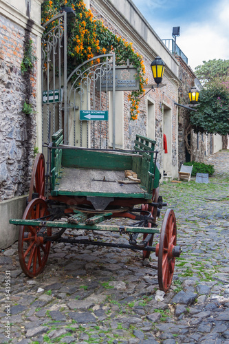 colonia-urugwaj-village-chariot