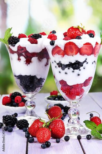Fototapeta na wymiar Natural yogurt with fresh berries