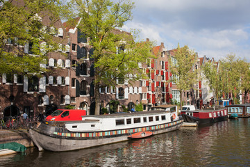 Canvas Print - Canal in Amsterdam